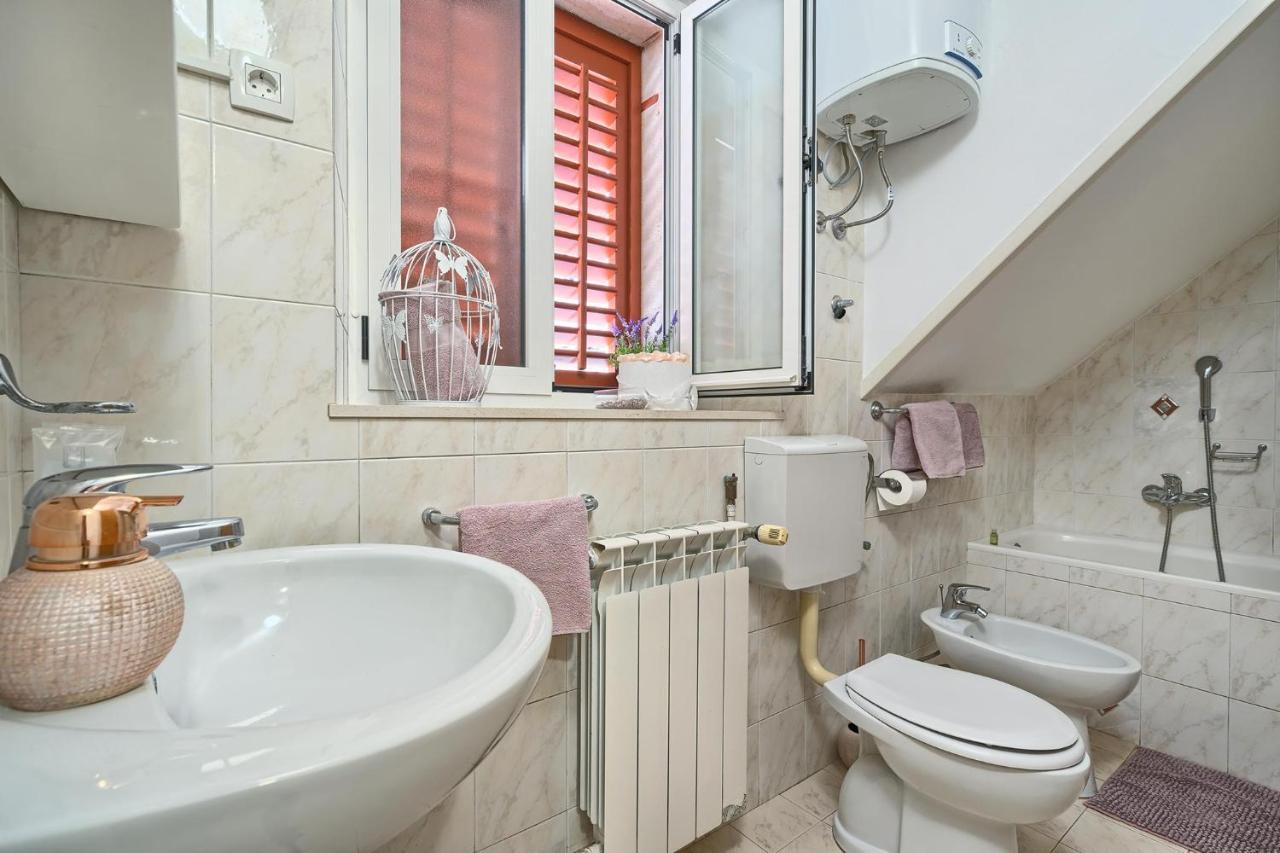 חוואר Couple'S Getaway In The Center Of Hvar W/Sea View מראה חיצוני תמונה